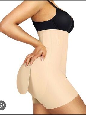 2 High-Waist Nude Shaping Shorts with Removable Butt Pads and hip pads